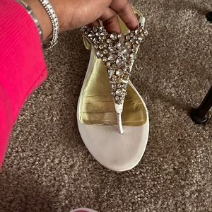Nine West Leather White Rhinestone Sandal size 8. Fair Condition!